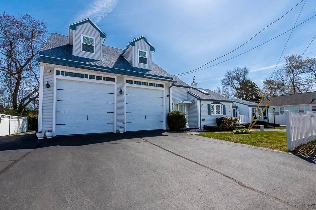 26 Washington Dr