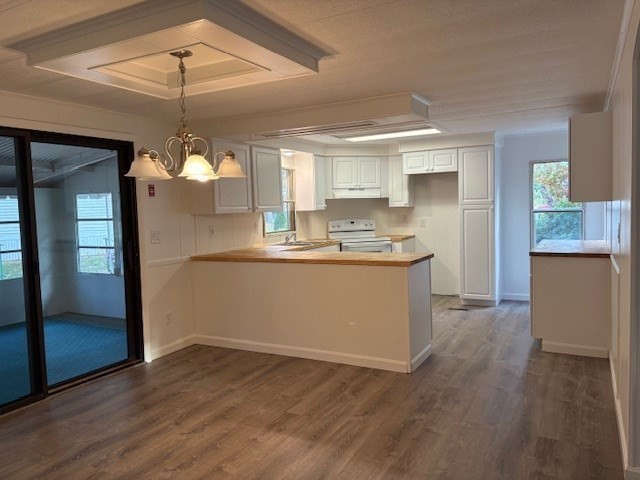 13-4 South Meadow Village