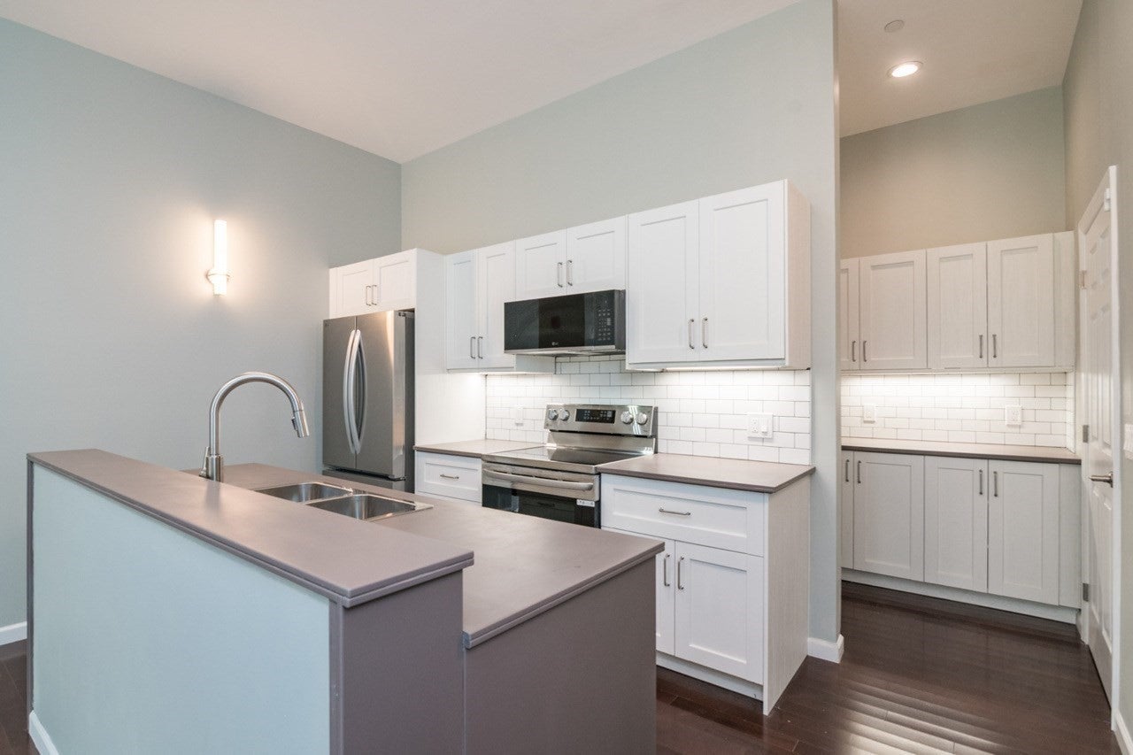 27 Bardwell St #5, South Hadley, MA Photo #4