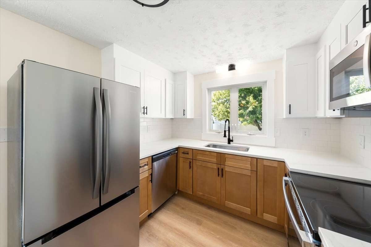 298 Greenwood St, Worcester, MA, 298 Greenwood St, Worcester, MA Photo #2