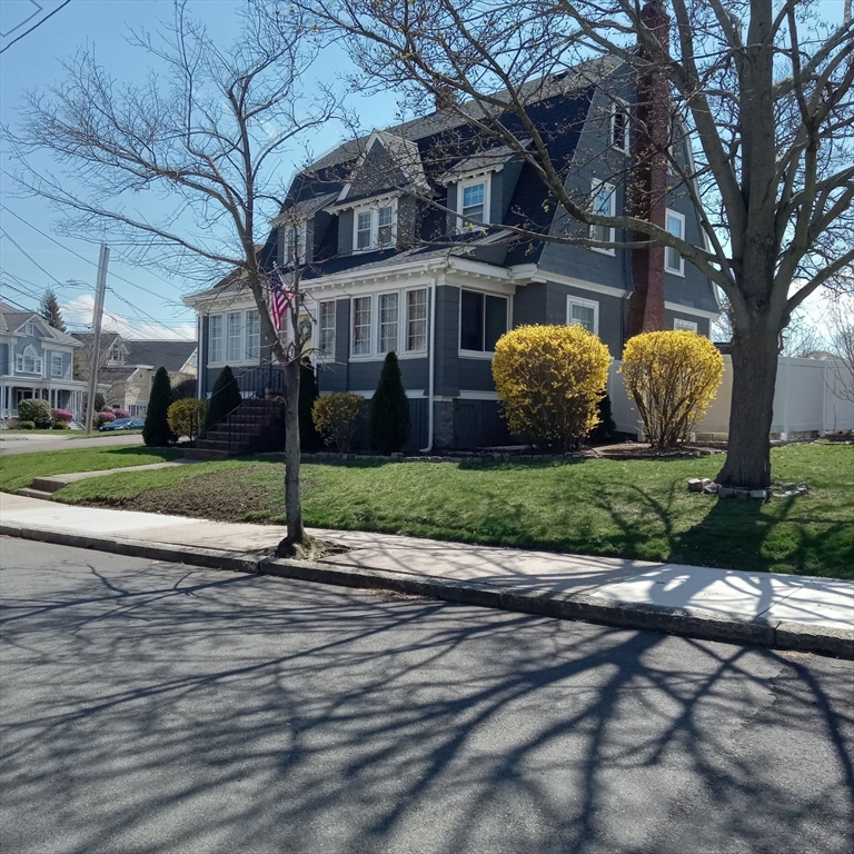 19 Orlando Avenue