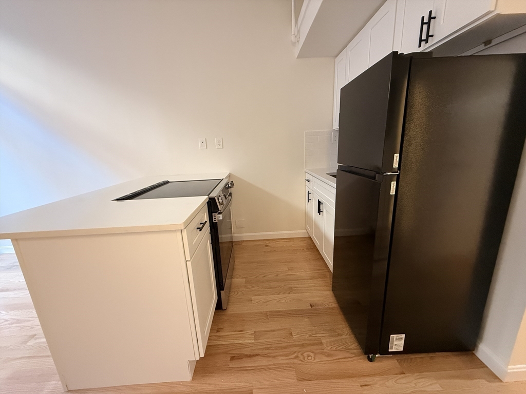 12 Stoneholm St 309