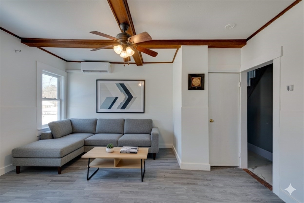 96 Pleasant Street 96