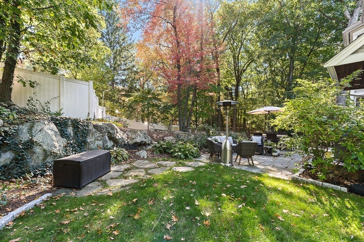 11 Poplar Road, Wellesley, MA, 11 Poplar Road, Wellesley, MA Photo #38