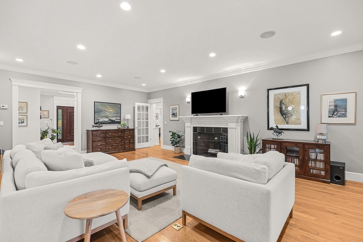 11 Poplar Road