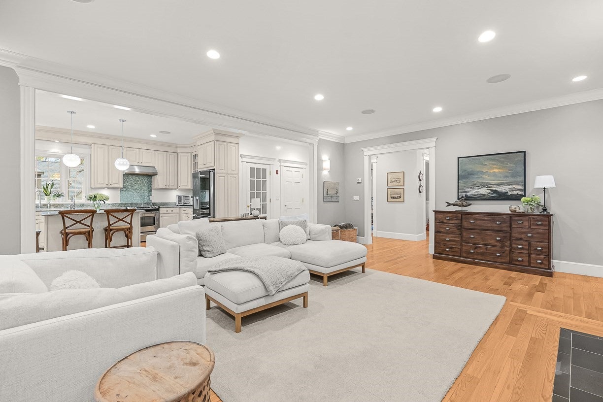 11 Poplar Road, Wellesley, MA, 11 Poplar Road, Wellesley, MA Photo #11