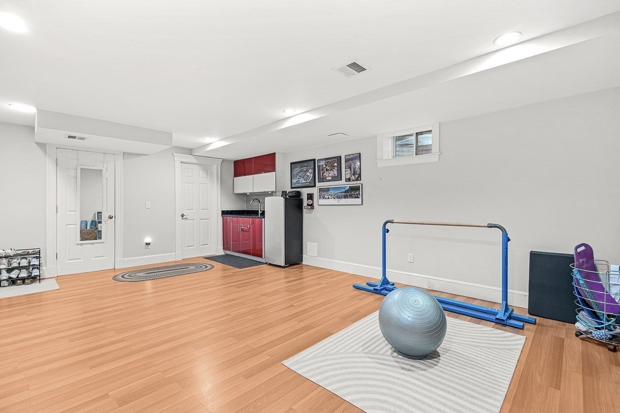 11 Poplar Road, Wellesley, MA, 11 Poplar Road, Wellesley, MA Photo #33
