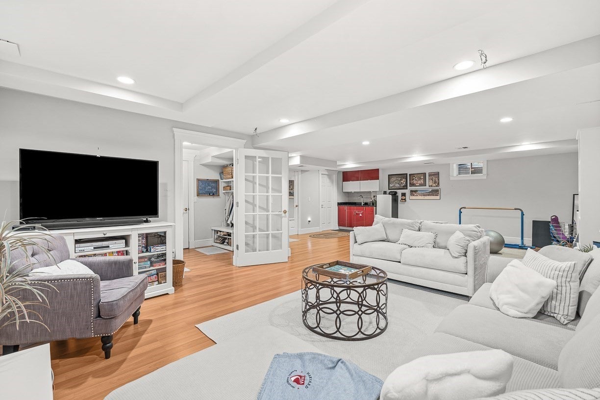 11 Poplar Road, Wellesley, MA, 11 Poplar Road, Wellesley, MA Photo #31