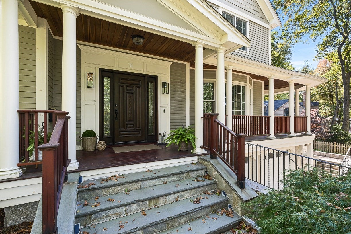 11 Poplar Road
