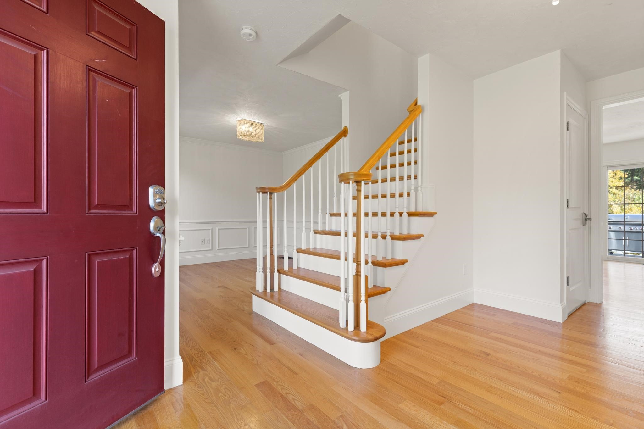 96 Ball St
