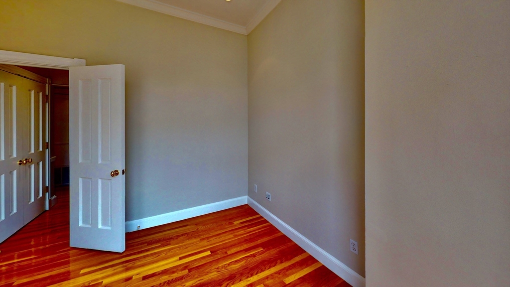 22 Beacon St. 3