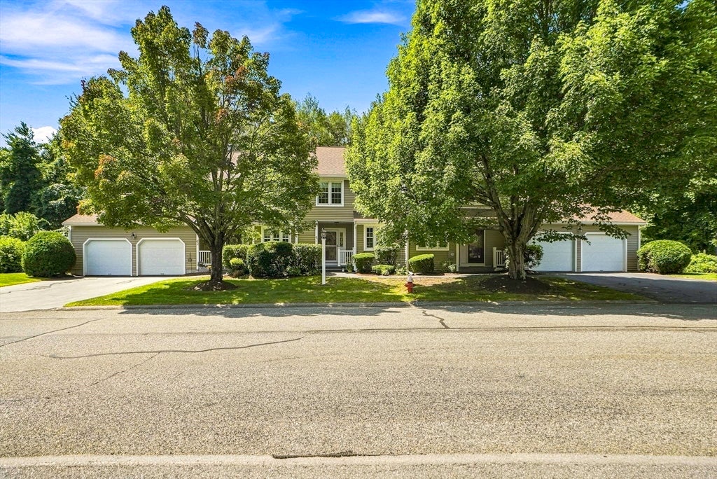 61 Godfrey Ln 61