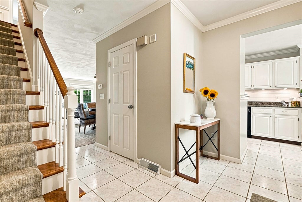 61 Godfrey Ln #61, Milford, MA, 61 Godfrey Ln #61, Milford, MA Photo #9