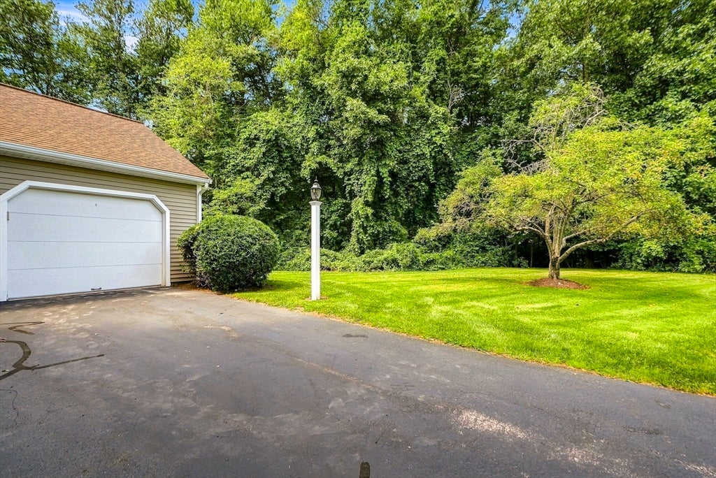 61 Godfrey Ln #61, Milford, MA, 61 Godfrey Ln #61, Milford, MA Photo #40