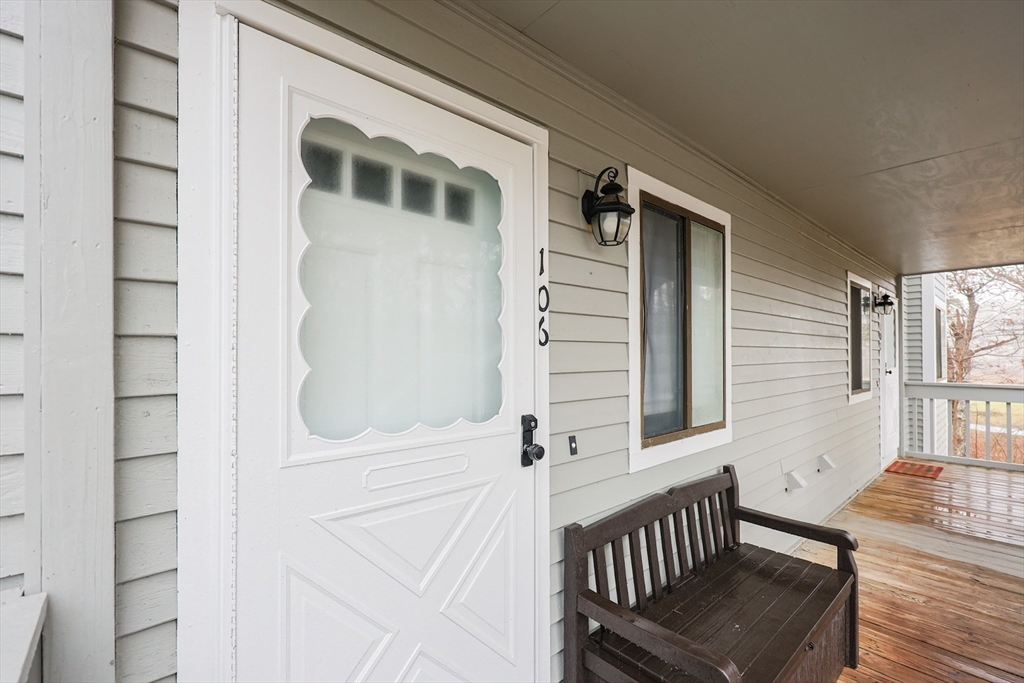 106 Eaton Ln 106
