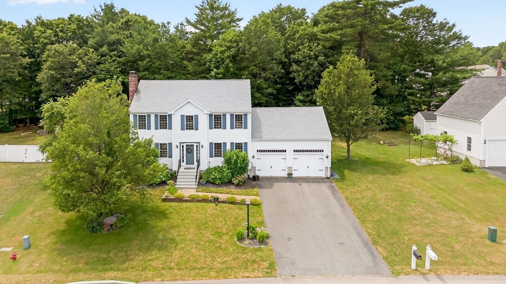 215 Powhattan Dr