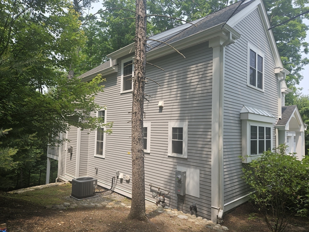102 Highland St