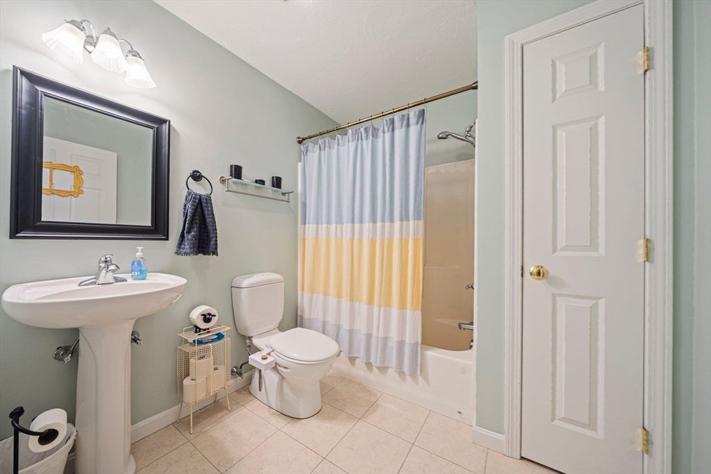 222 Tamarack Lane #222, Abington, MA, 222 Tamarack Lane #222, Abington, MA Photo #21
