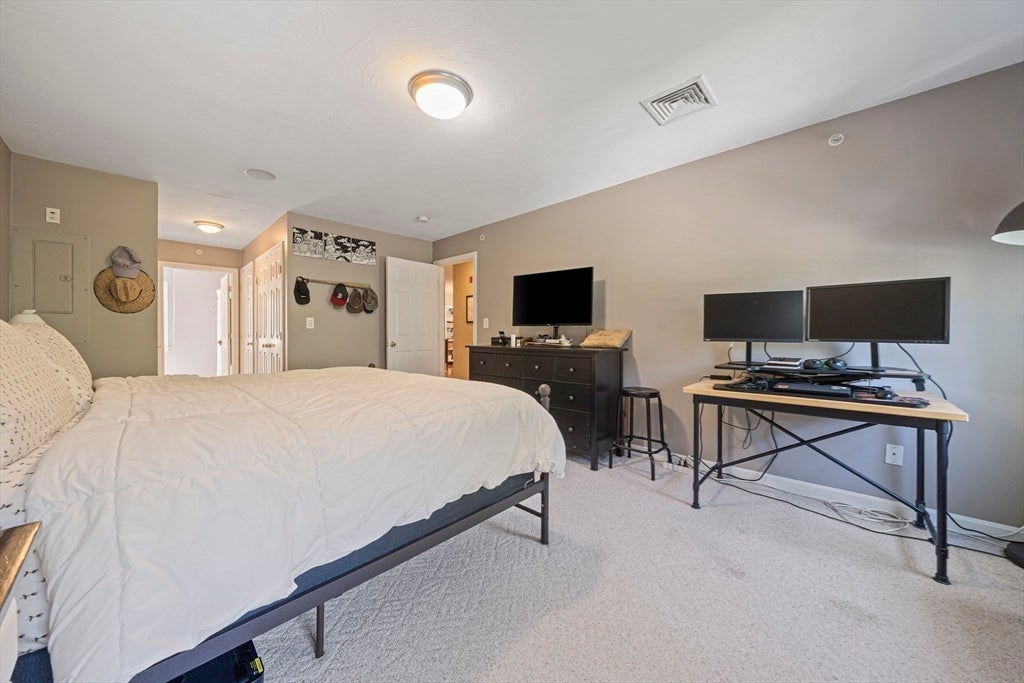 222 Tamarack Lane #222, Abington, MA, 222 Tamarack Lane #222, Abington, MA Photo #18