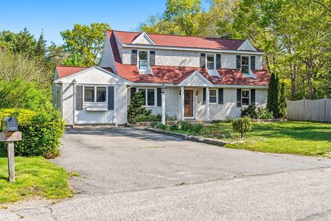 Photo of 9 E Harbor Cir, Falmouth, MA 02536 (MLS # 73522302)