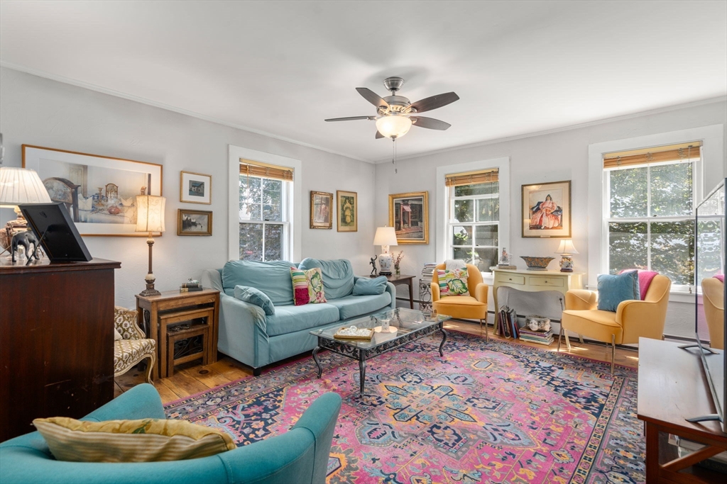 42-44 Walnut Street