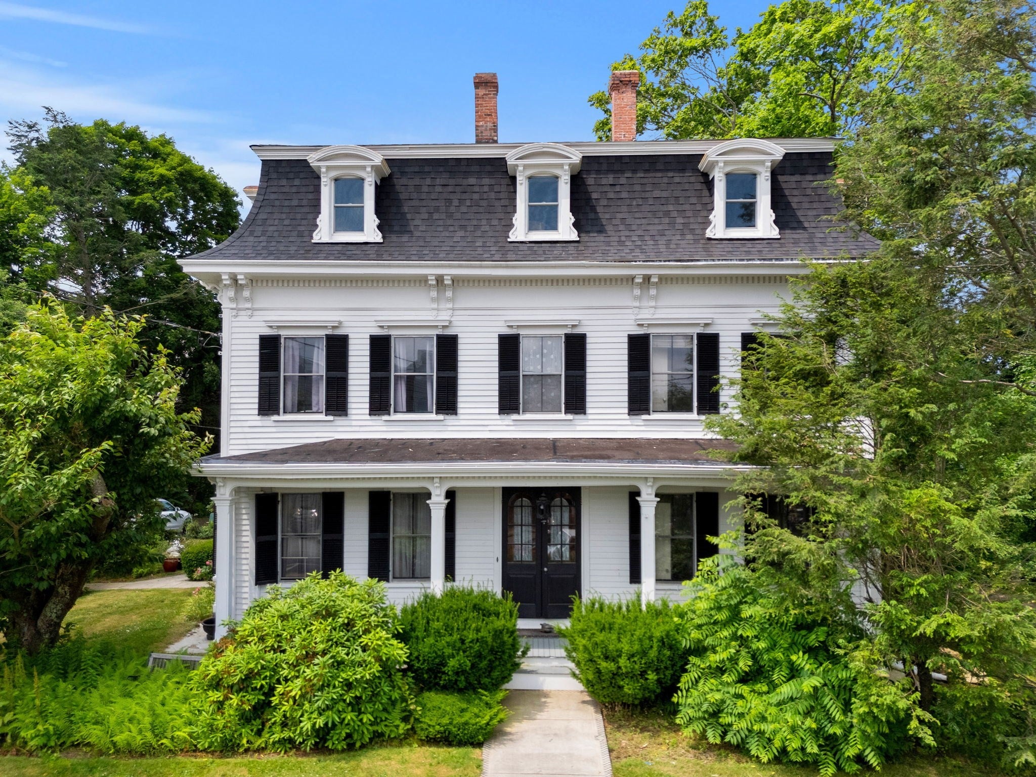 532 Washington Street