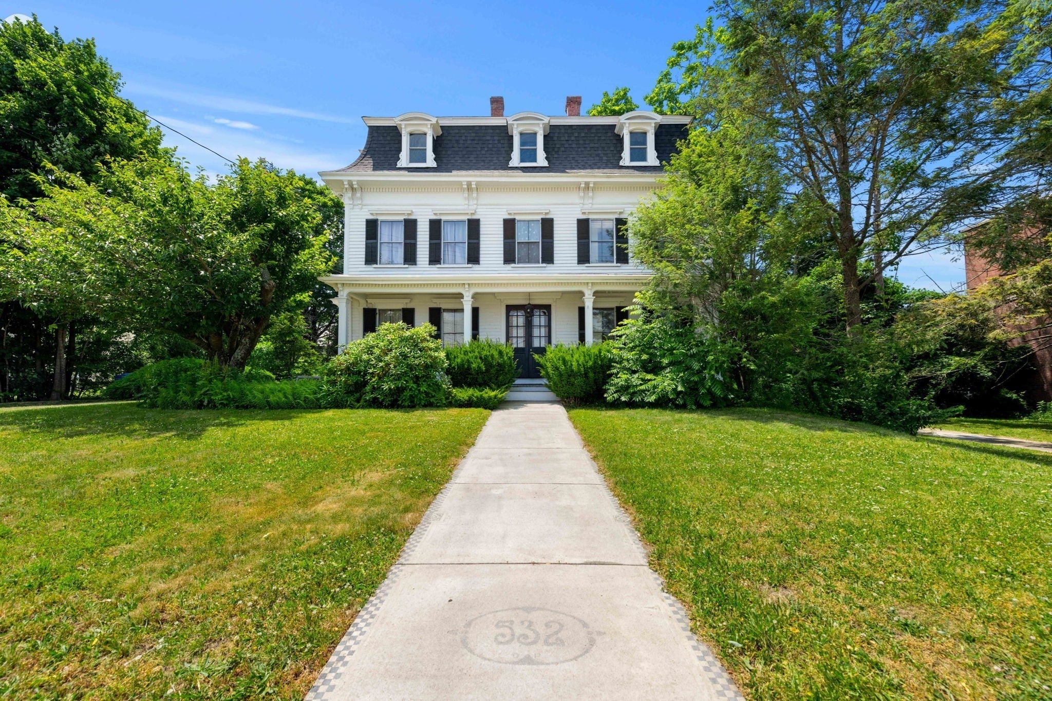 532 Washington Street