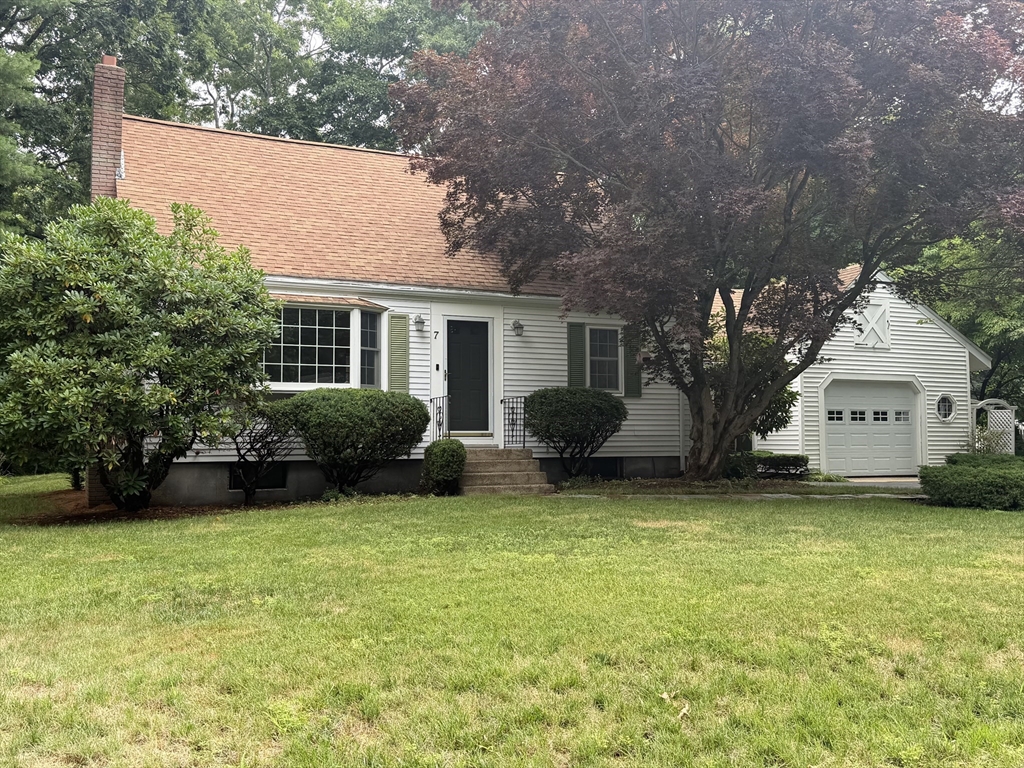 7 Wayne Dr, Foxboro, MA, 7 Wayne Dr, Foxboro, MA Photo #1