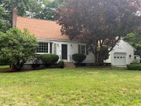 Photo of 7 Wayne Dr, Foxboro, MA 02035 (MLS # 73553733)