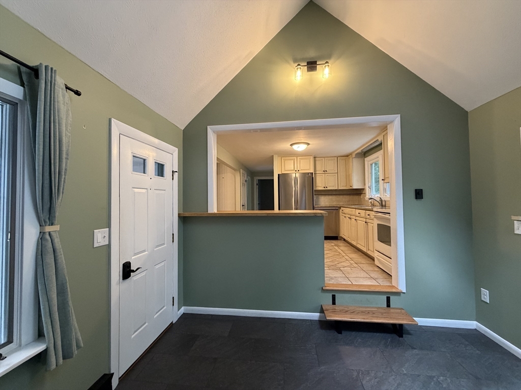 7 Wayne Dr, Foxboro, MA, 7 Wayne Dr, Foxboro, MA Photo #16