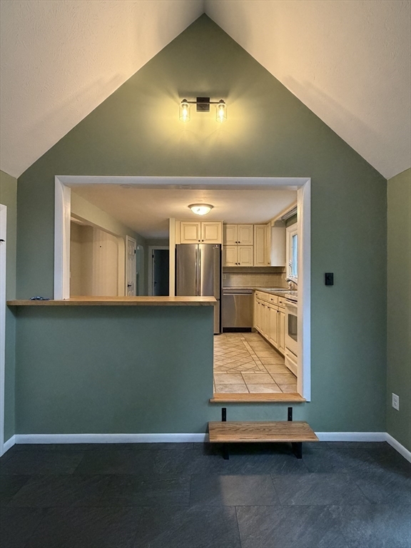 7 Wayne Dr, Foxboro, MA, 7 Wayne Dr, Foxboro, MA Photo #15