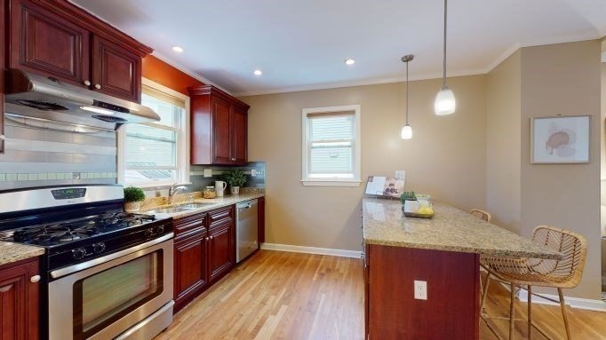 1241 Walnut St 1241