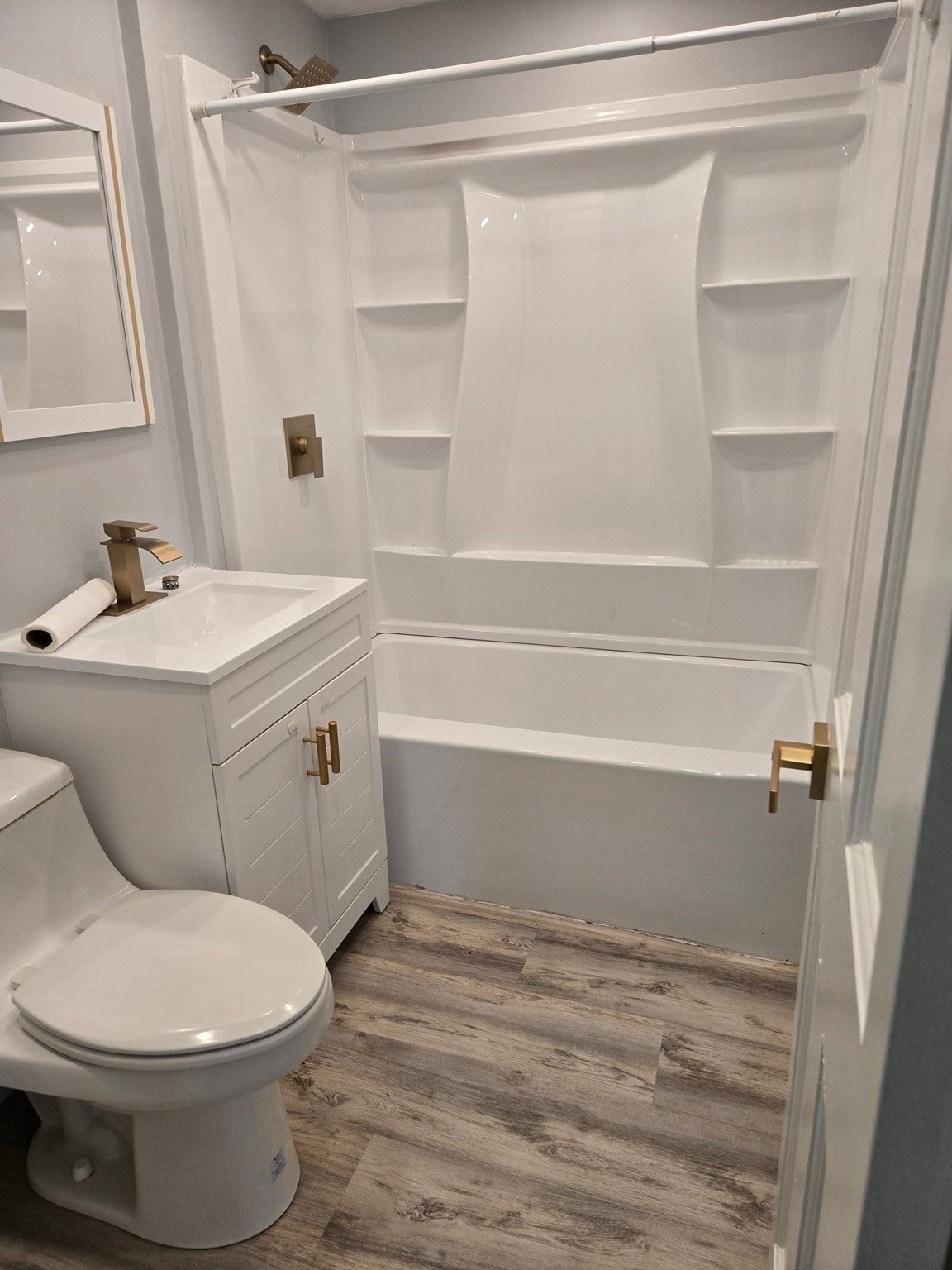 23 17th Ave #2, Haverhill, MA, 23 17th Ave #2, Haverhill, MA Photo #5