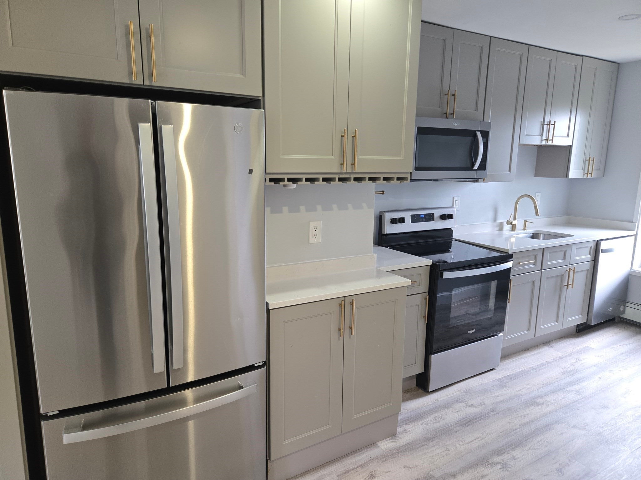23 17th Ave #2, Haverhill, MA, 23 17th Ave #2, Haverhill, MA Photo #3