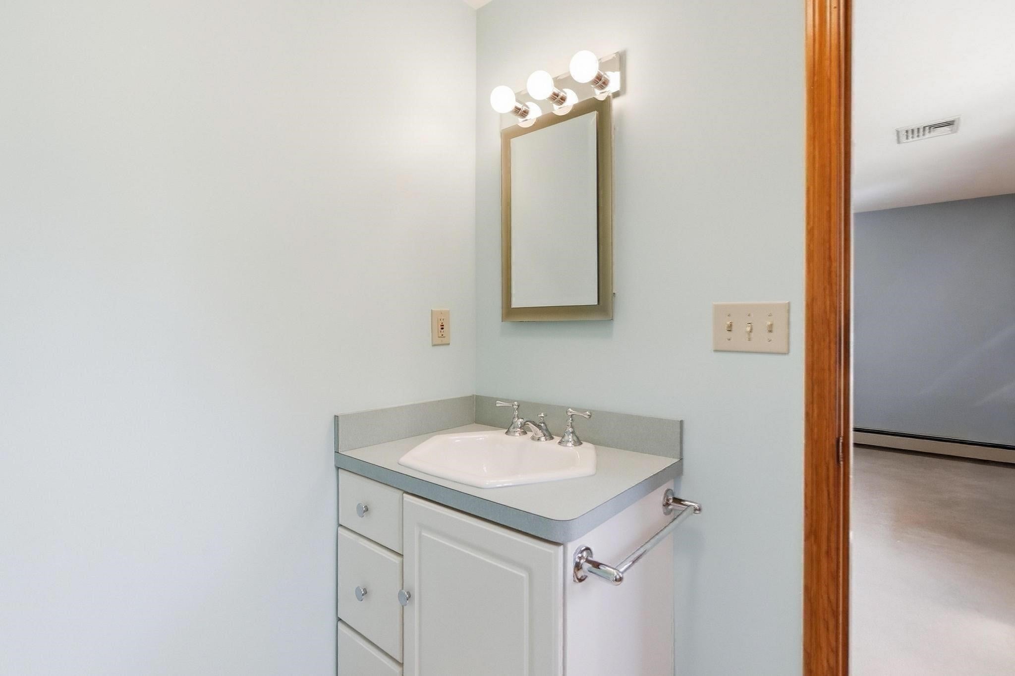 147 Woodland Road, Southborough, MA, 147 Woodland Road, Southborough, MA Photo #34