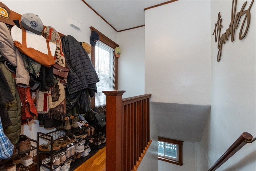 Belmont, Massachusetts 02478, United States, 2 Bedrooms Bedrooms, ,1 BathroomBathrooms,Residential,Active,249542