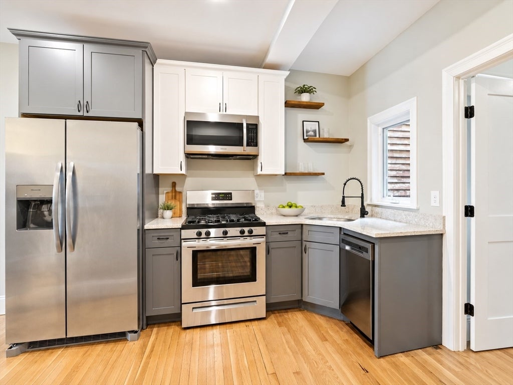 619 East 5th St #1, Boston, MA Photo #25