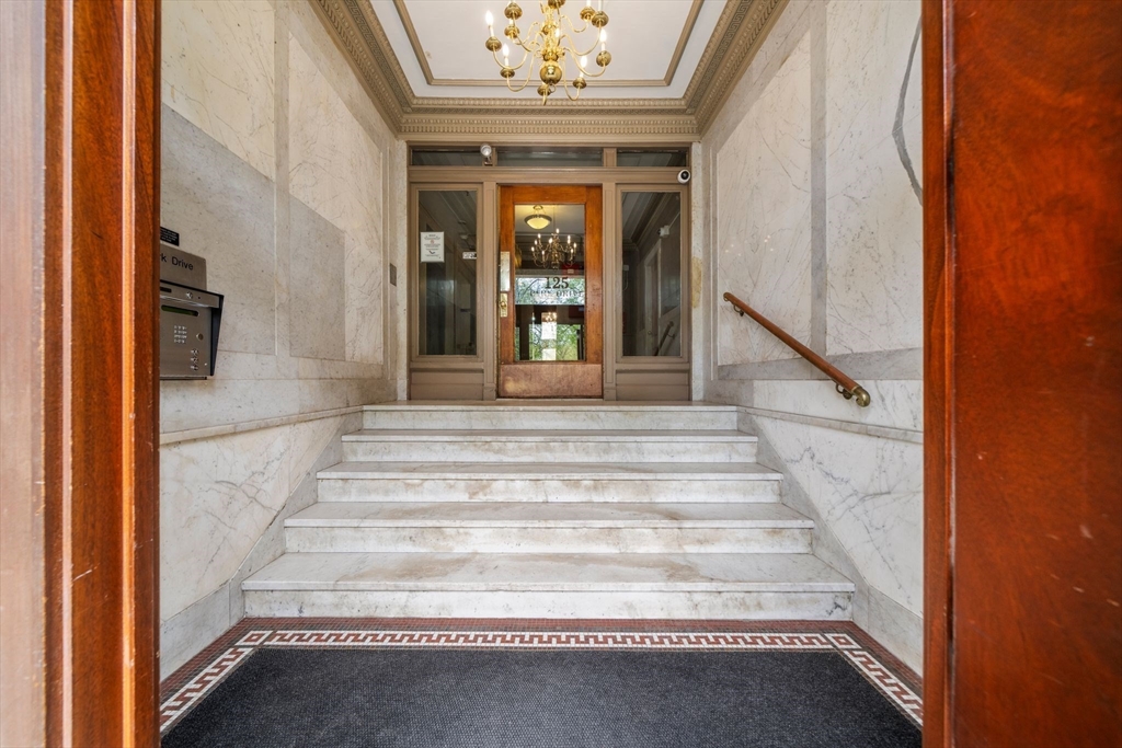 125 Park Drive #41, Boston, MA Photo #17