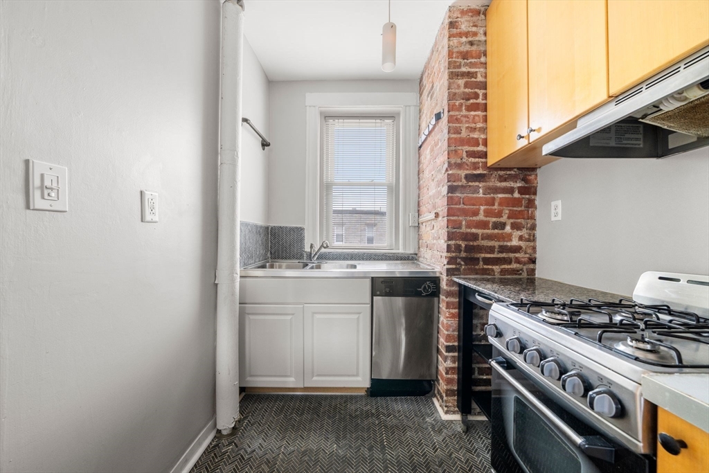 125 Park Drive #41, Boston, MA Photo #10