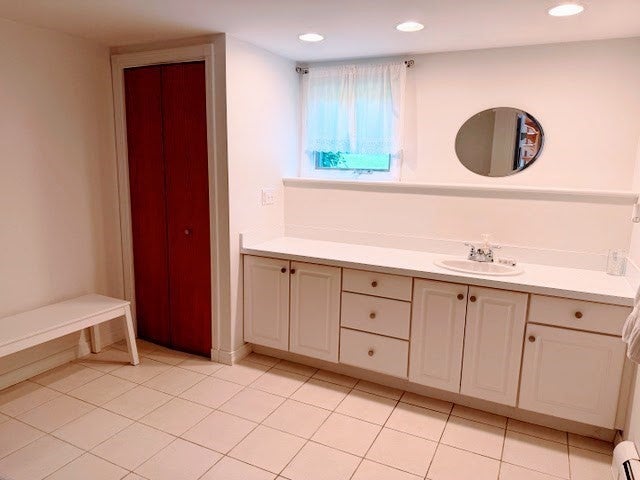 3 Nonquitt Ave, Dartmouth, MA Photo #29