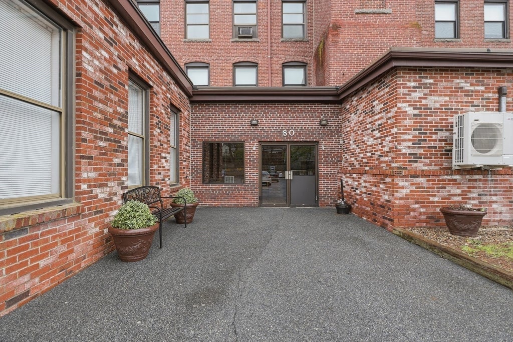 80 Foster St #406, Peabody, MA, 80 Foster St #406, Peabody, MA Photo #22