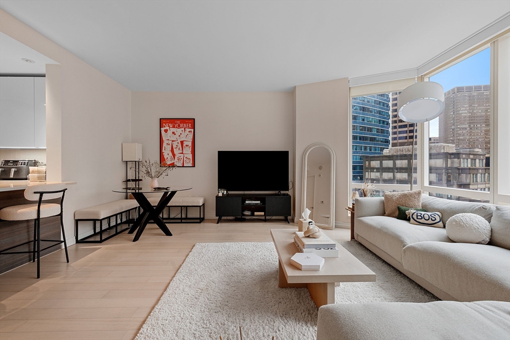 1 Franklin St 1109