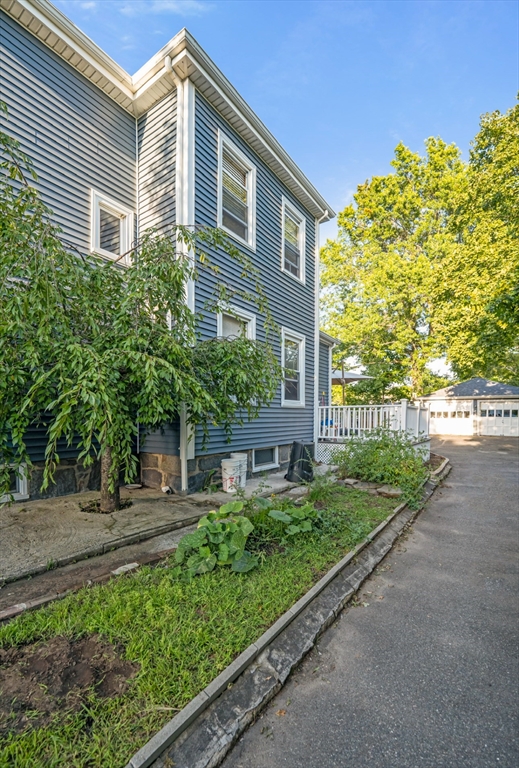 72 Federal Ave