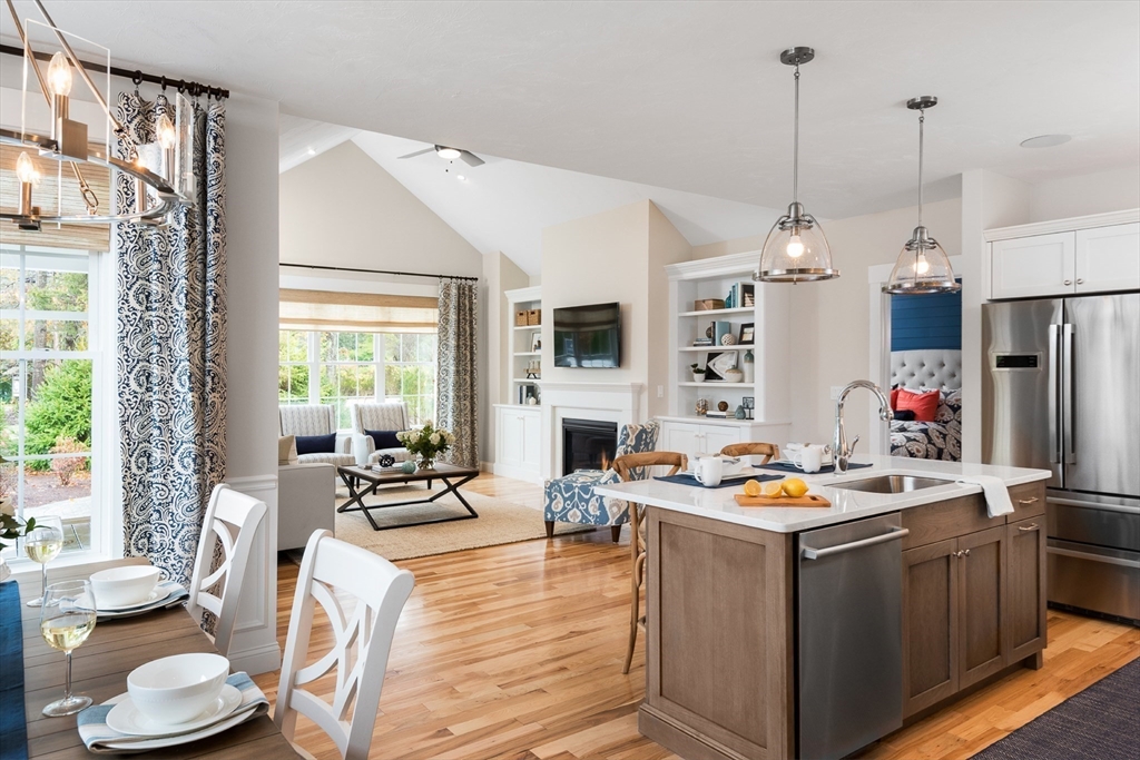 91 Miter Drive 18-1