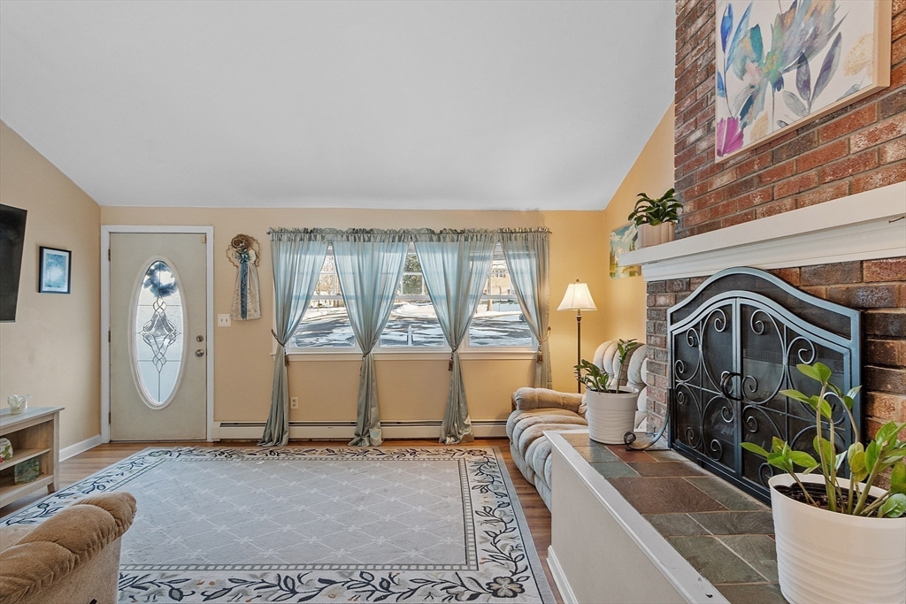 26 Belview Dr