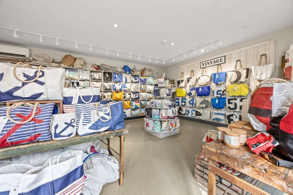 Chatham, Massachusetts 02633, United States, ,Commercial,Pending,86917