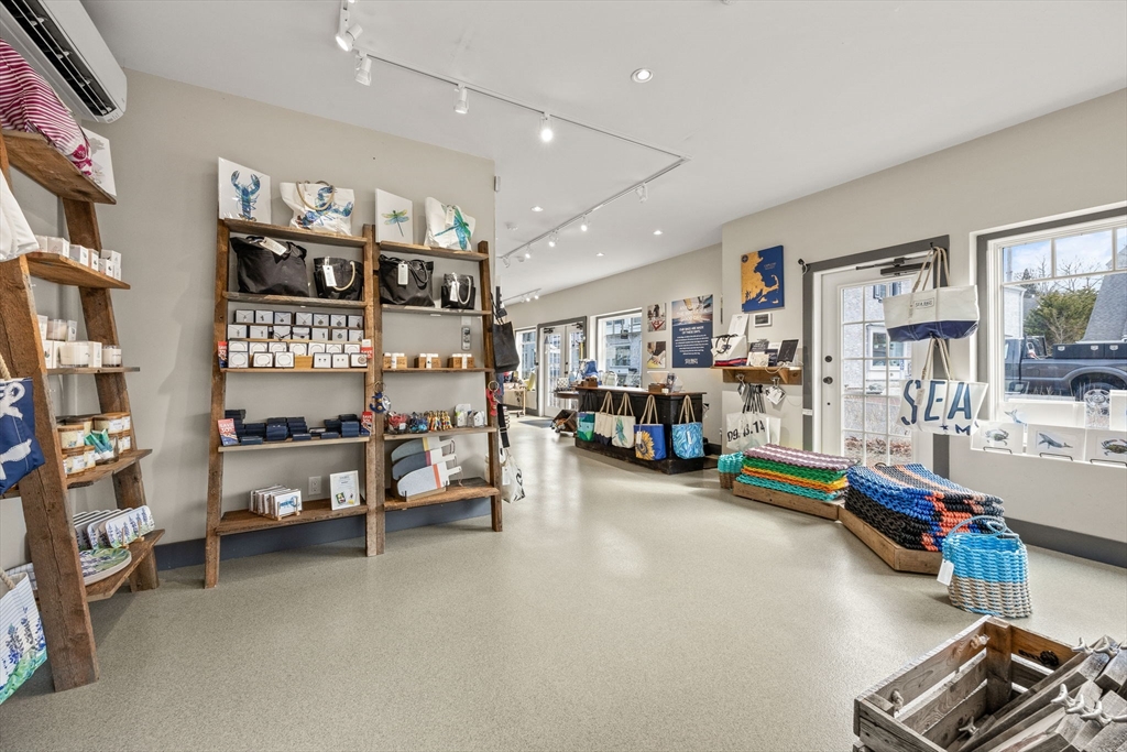 Chatham, Massachusetts 02633, United States, ,Commercial,Pending,86917