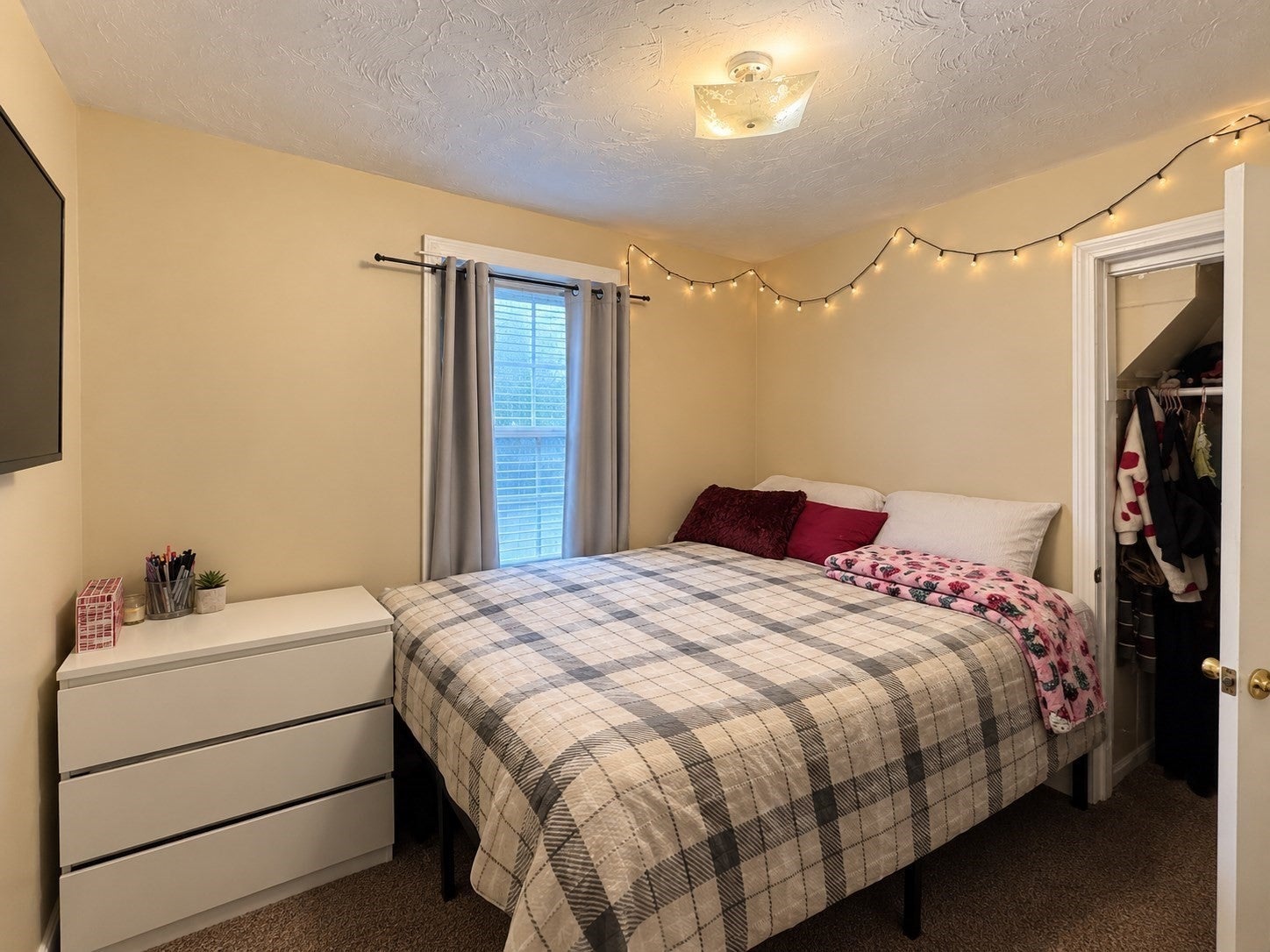 99 Winthrop St, Taunton, MA, 99 Winthrop St, Taunton, MA Photo #16