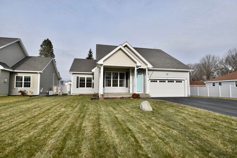 73 Plummer Ave 73 Northbridge MA 01588