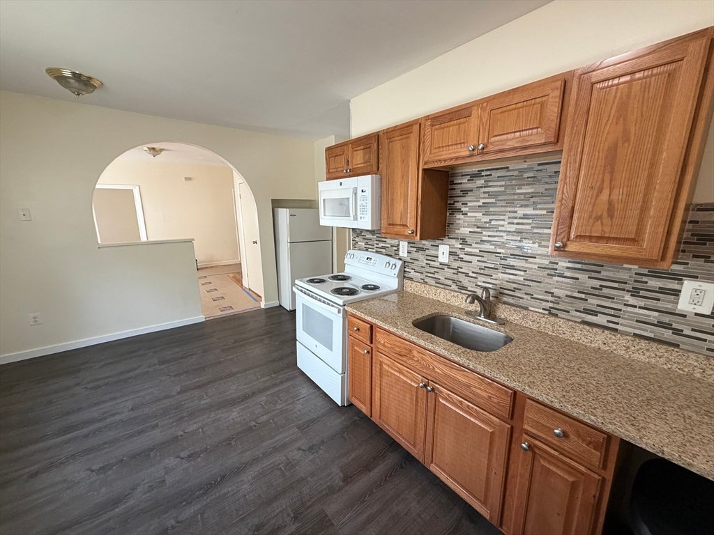 125 Rosseter St, Boston, MA, 125 Rosseter St, Boston, MA Photo #17